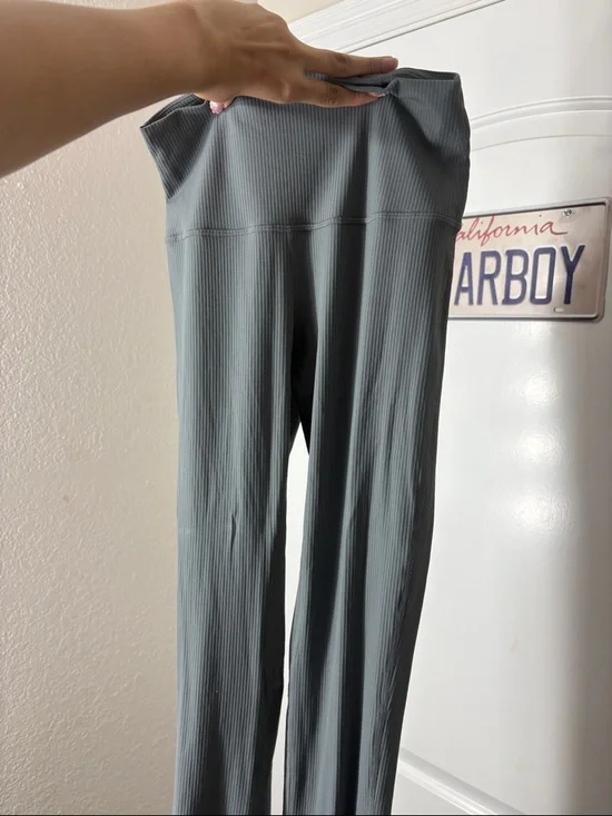 lululemon athletica Ribbed High-Rise Leggings in Sage Green - Picture 3 of 3